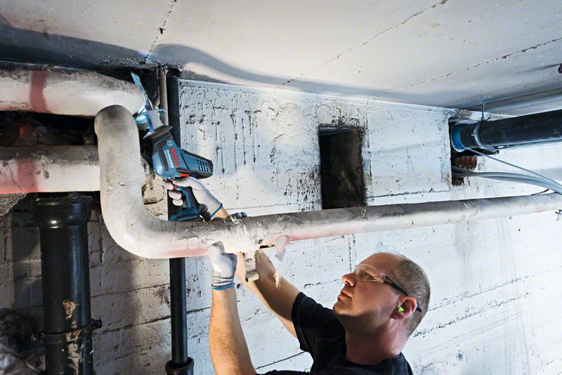 BOSCH Akku-Säbelsäge GSA 18 V-LI C, Solo Version, L-BOXX BOSCH Akku-Säbelsäge GSA 18 V-LI C, Solo Version, L-BOXX