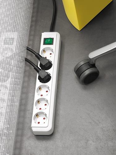 BRENNENSTUHL Steckdosenleiste Eco Line 16 A 250 V Steckd.8 3m H05VV-F 3x1,5 mm² BRENNENSTUHL