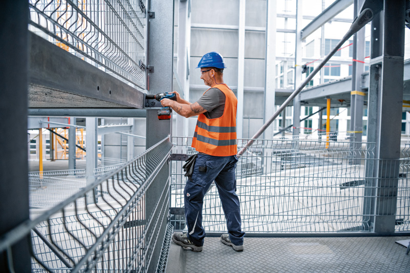 BOSCH Akku-Drehschlagschrauber GDS 18V-1000 C: 2x Akku ProCORE18V 5.5Ah in L-BOXX