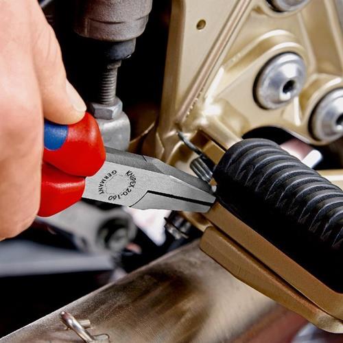 KNIPEX Flachzange Gesamt-L.160mm verchr. KNIPEX Flachzange Gesamt-L.160mm verchr.