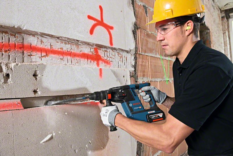 BOSCH Akku-Bohrhammer mit SDS plus GBH 18V-26F + GDE, L-BOXX