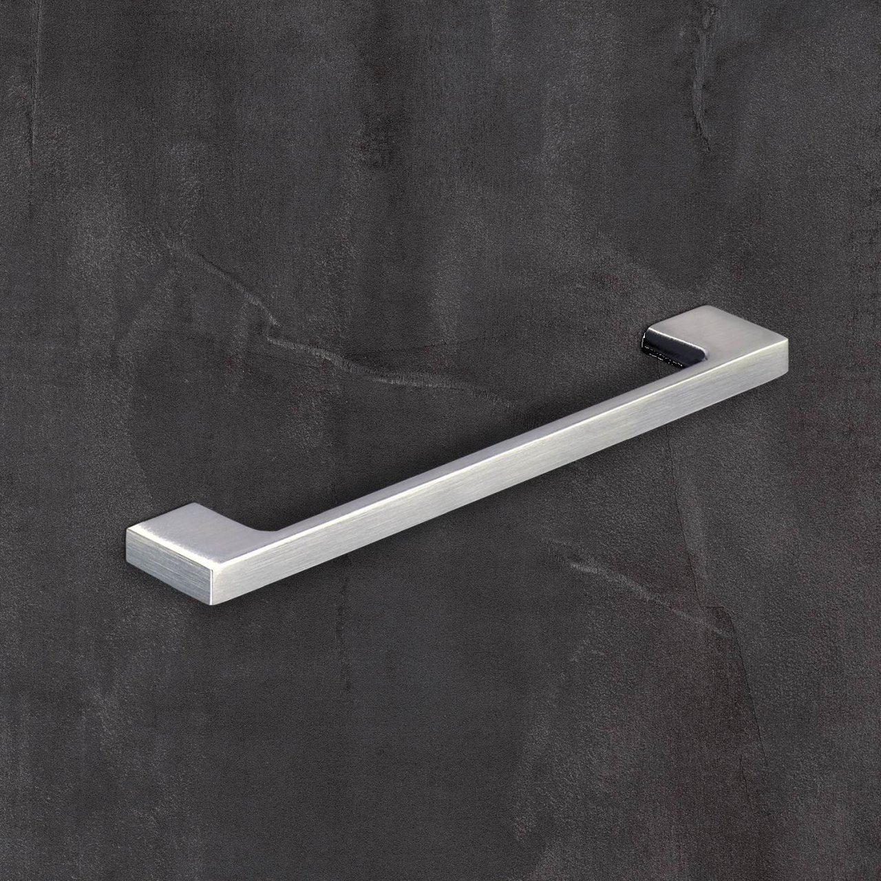 HETTICH Griff Belluno, •–• 224 / 256 mm, L 267 mm, B 9 mm, H 30 mm, Edelstahl Optik gebürstet, 9995773 HETTICH Griff Belluno, •–• 224 / 256 mm, L 267 mm, B 9 mm, H 30 mm, Edelstahl Optik gebürstet, 9995773
