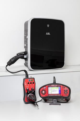 BENNING Gerätetester-Set IT 200,EV 3-2,L-Boxx IT 200+EV 3-2+L-Boxx Koffer