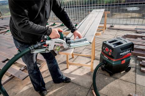 Metabo Akku Handkreissäge mit Kappschiene KFS 44, KS 18 LTX 66 BL SET 691194000