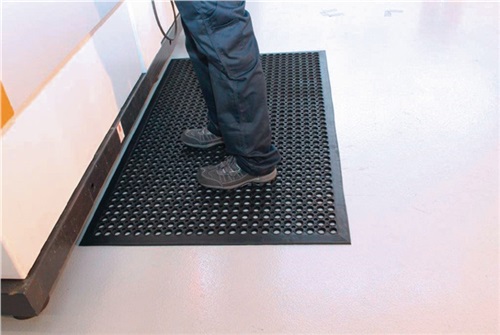 COBA Arbeitsplatzbodenbelag Fertigmatte L1500xB900xS10mm schwarz Gum.COBA