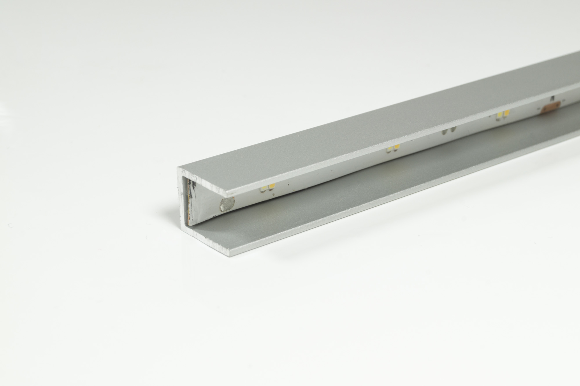 L&S LED Glaskantenprofil, für 8mm Glas, 13x11mm, L=2500mm, Aluminium