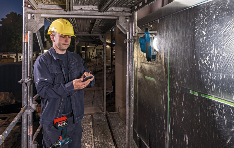 BOSCH Akku-Lampe GLI 18V-2200 C