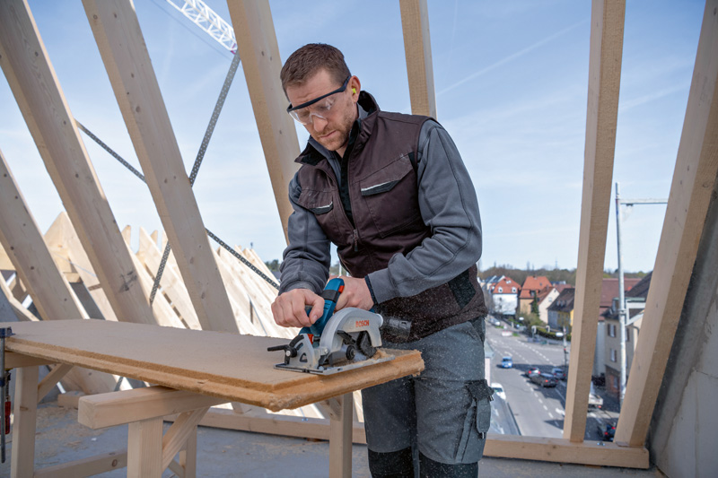 BOSCH Akku-Kreissäge GKS 18V-57-2 L, L-BOXX 238