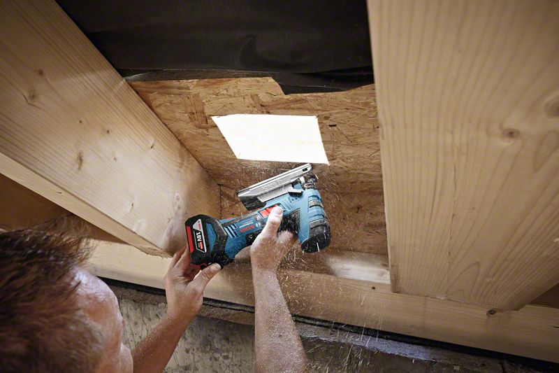 BOSCH Akku-Stichsäge GST 18 V-LI S, Solo Version, L-BOXX BOSCH Akku-Stichsäge GST 18 V-LI S, Solo Version, L-BOXX
