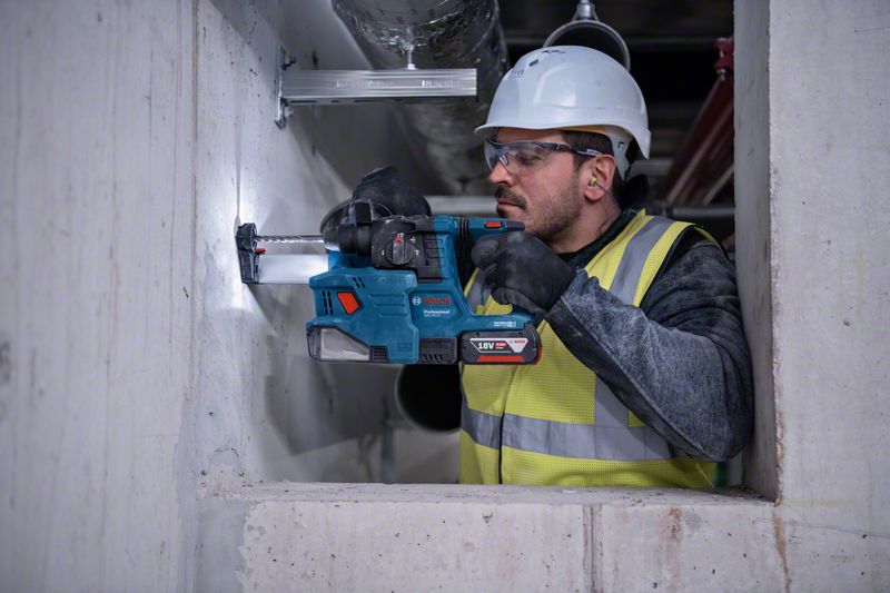 BOSCH Absaughammer mit SDS plus GDE 18V-12