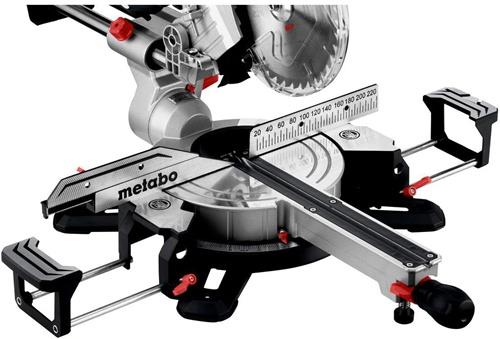 METABO Kapp- u.Gehrungssäge KGS 305 M 305x110mm 1600 W 3700min-¹ 305x30mm METABO METABO Kapp- u.Gehrungssäge KGS 305 M 305x110mm 1600 W 3700min-¹ 305x30mm METABO
