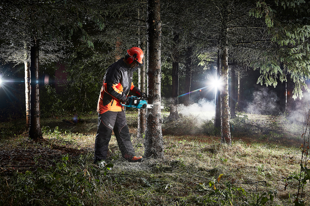 Makita Akku-Kettensäge DUC353PG4 4x 6Ah Akku + 2-fach Ladegerät