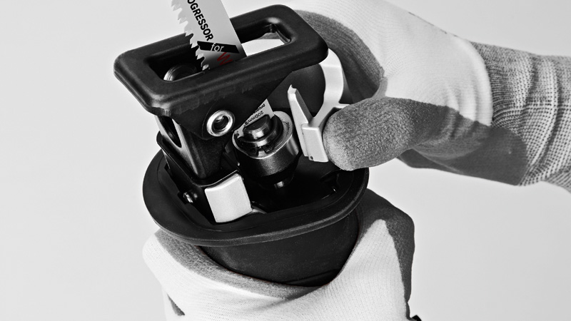 BOSCH Akku-Säbelsäge GSA 18 V-32, Solo Version