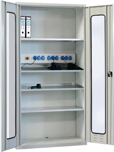 Flügeltürenschrank