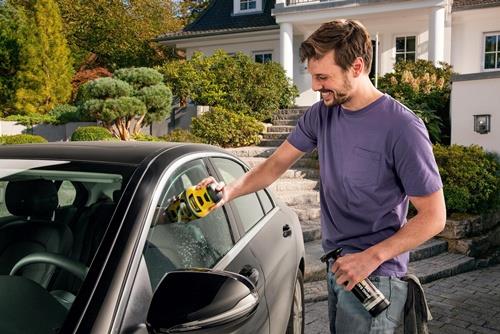 KÄRCHER Autoscheibenreinigungsset schwarz 4-tlg.KÄRCHER