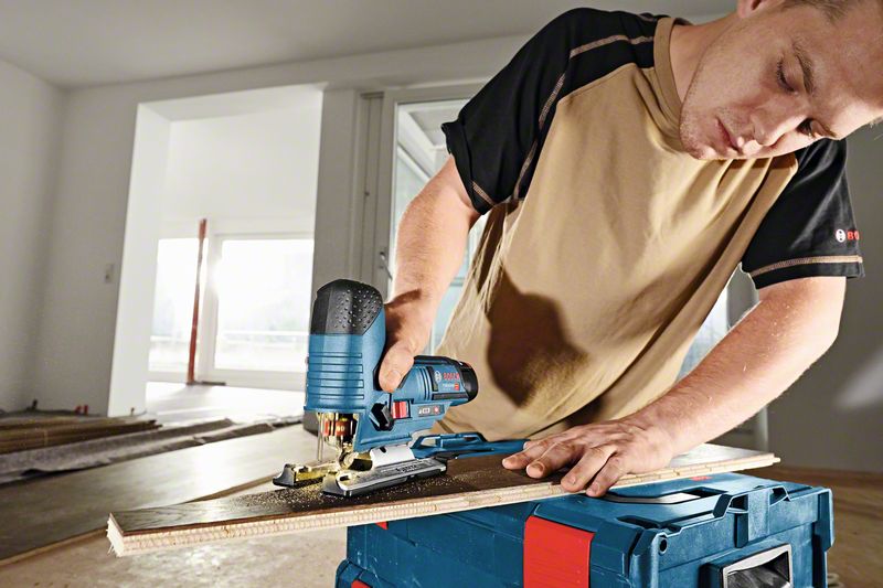 BOSCH Akku-Stichsäge GST 12V-70, mit 2 x 3.0 Ah Li-Ion Akku, L-BOXX BOSCH Akku-Stichsäge GST 12V-70, mit 2 x 3.0 Ah Li-Ion Akku, L-BOXX
