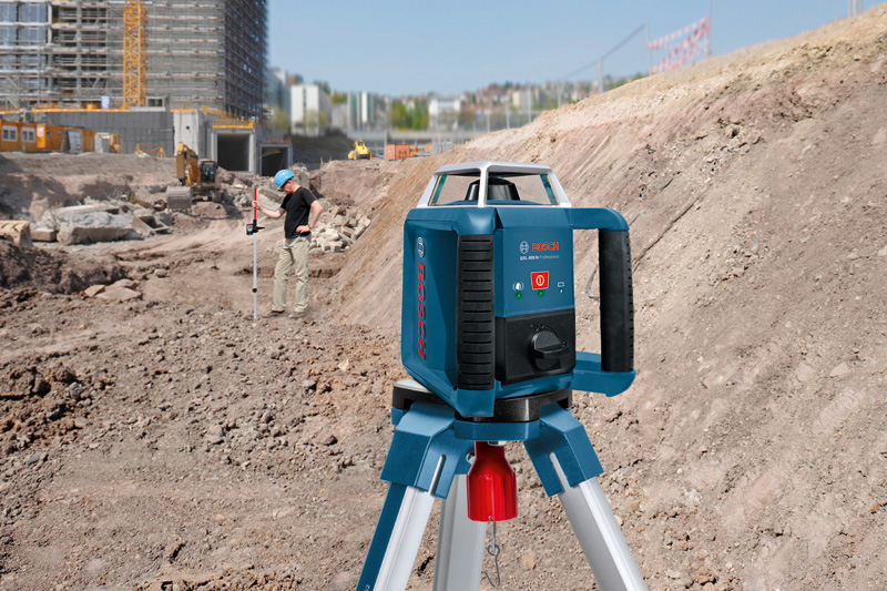 BOSCH Rotationslaser GRL 400 H, mit LR 1, Baustativ BT 170 HD und Messstab GR 240