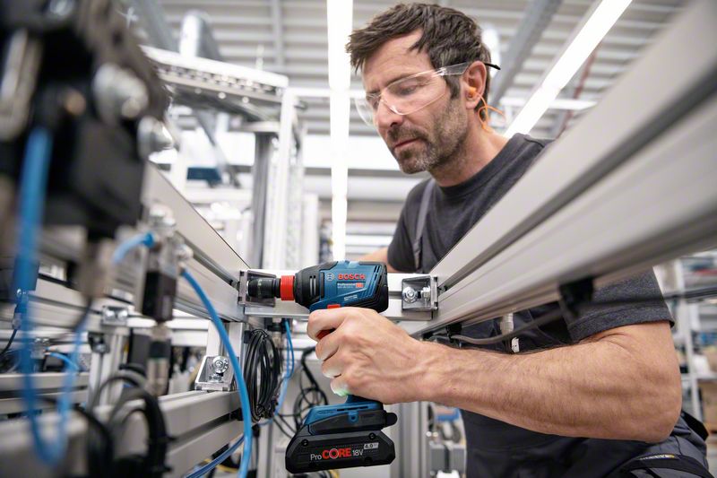 BOSCH Akku-Drehschlagschrauber GDX 18V-210 C BOSCH Akku-Drehschlagschrauber GDX 18V-210 C