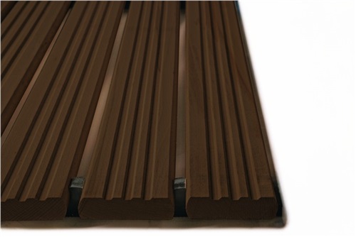 Holzlaufrost