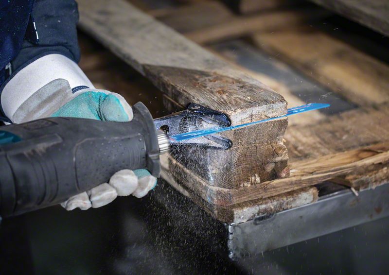 BOSCH EXPERT ‘Hard Nail Pallets’ S 1122 CHM Säbelsägeblatt, 1 Stück. Für Säbelsägen