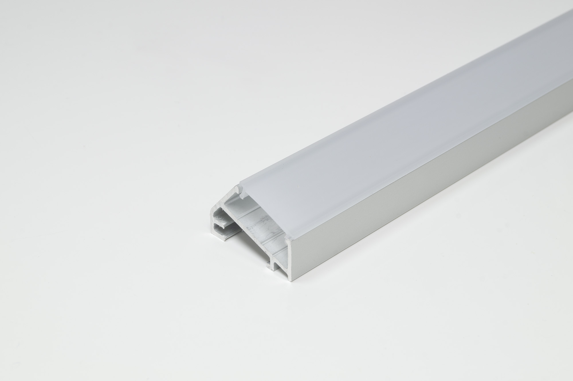 L&S LED Leuchtenprofil Porto 3, Aufbau, 23x15mm, L=3000mm, Aluminium