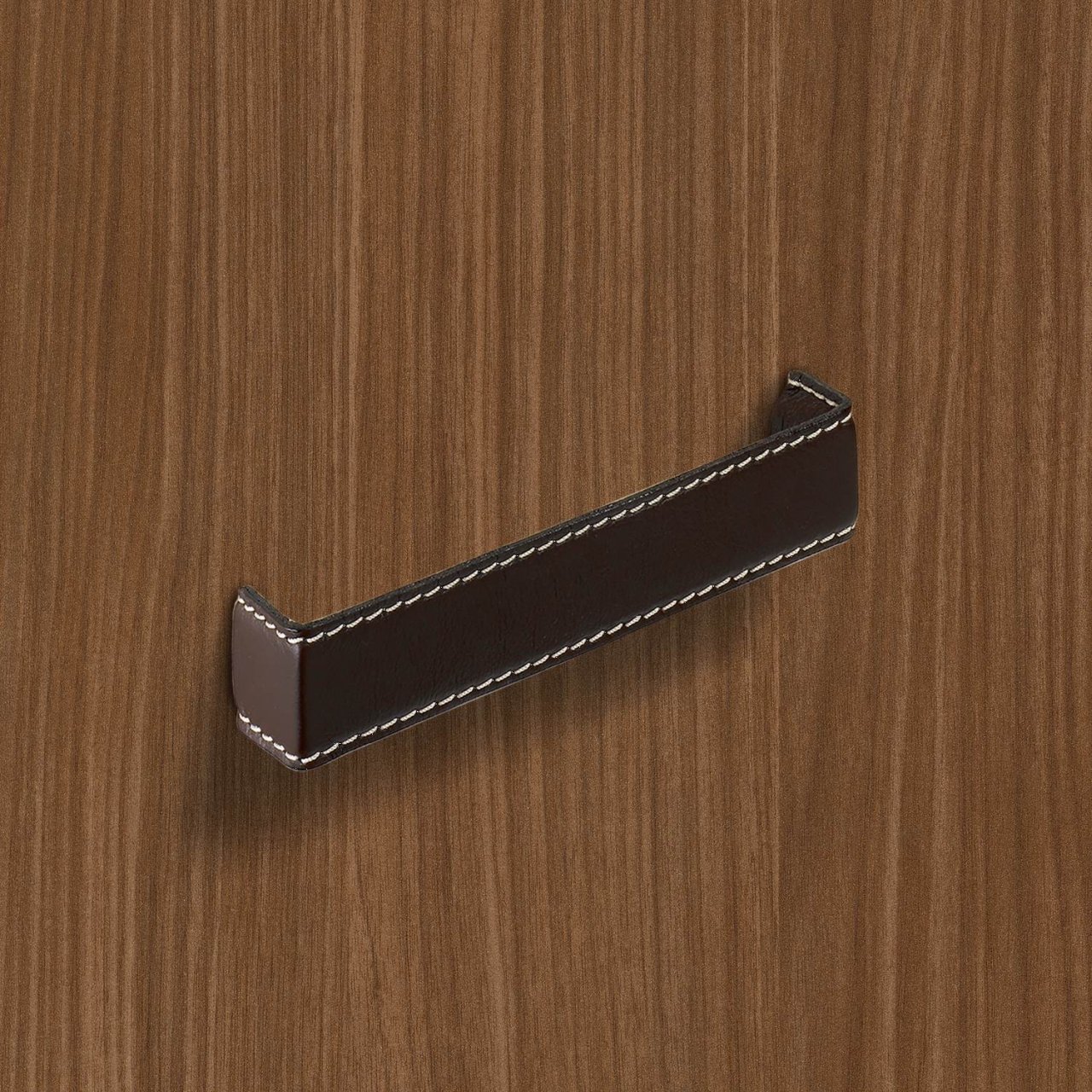 HETTICH Griff Dublina, •–• 160, L 168 mm, B 34 mm, H 30 mm, Leder dunkelbraun, 9113509 HETTICH Griff Dublina, •–• 160, L 168 mm, B 34 mm, H 30 mm, Leder dunkelbraun, 9113509
