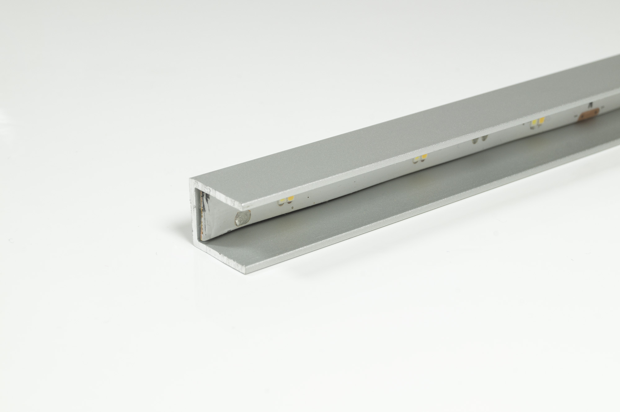 L&S LED Glaskantenprofil, für 8mm Glas, 13x11mm, L=2500mm, Aluminium