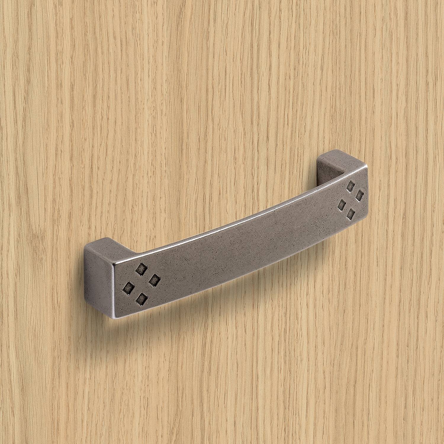 HETTICH Griff Vesontio, •–• 128, L 148 mm, B 24 mm, H 28 mm, Zinn Optik, 9112635 HETTICH Griff Vesontio, •–• 128, L 148 mm, B 24 mm, H 28 mm, Zinn Optik, 9112635
