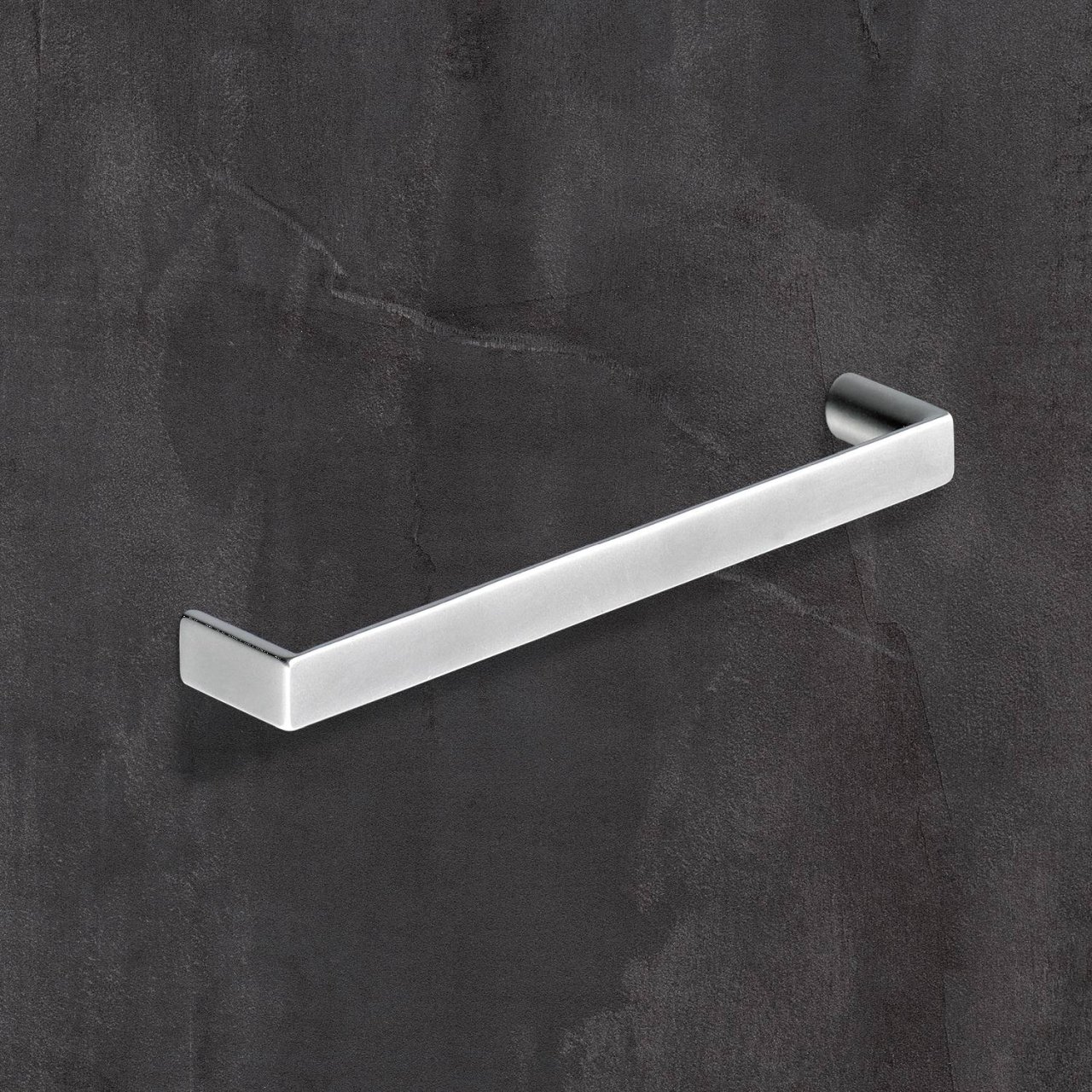 HETTICH Griff Baldone, •–• 128, L 136 mm, B 11 mm, H 26 mm, Verchromt matt, 9995480 HETTICH Griff Baldone, •–• 128, L 136 mm, B 11 mm, H 26 mm, Verchromt matt, 9995480