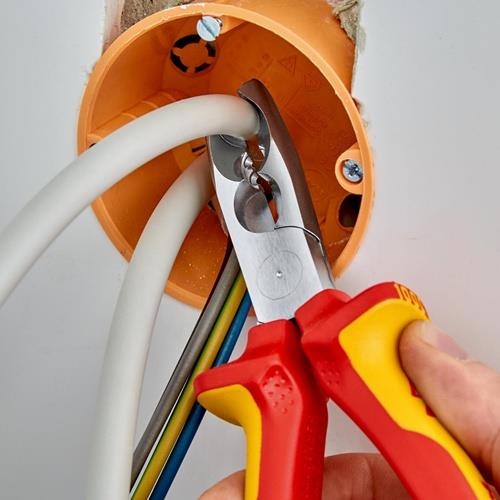 KNIPEX Abmantelungszange L.165mm verchr.Mehrkomp.-Hüllen KNIPEX KNIPEX Abmantelungszange L.165mm verchr.Mehrkomp.-Hüllen KNIPEX