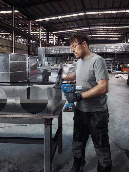 BOSCH Akku-Nietpistole GRG 18V-16 C: 2 Akkus ProCORE18V 4,0Ah, L-BOXX BOSCH Akku-Nietpistole GRG 18V-16 C: 2 Akkus ProCORE18V 4,0Ah, L-BOXX