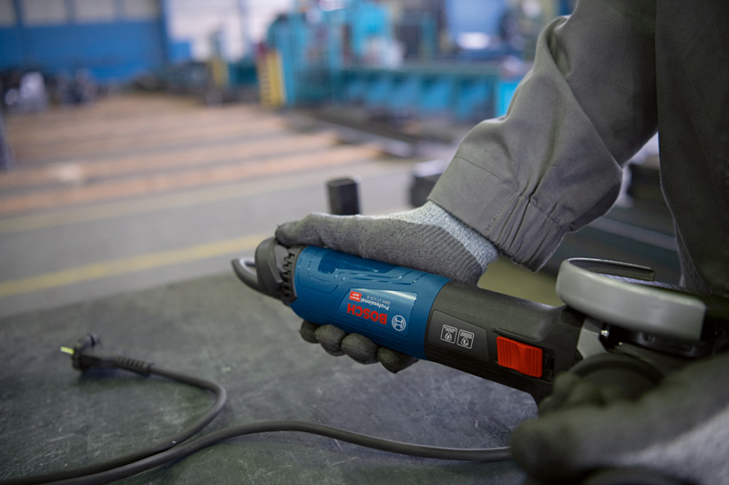 BOSCH Winkelschleifer GWS 17-150 S