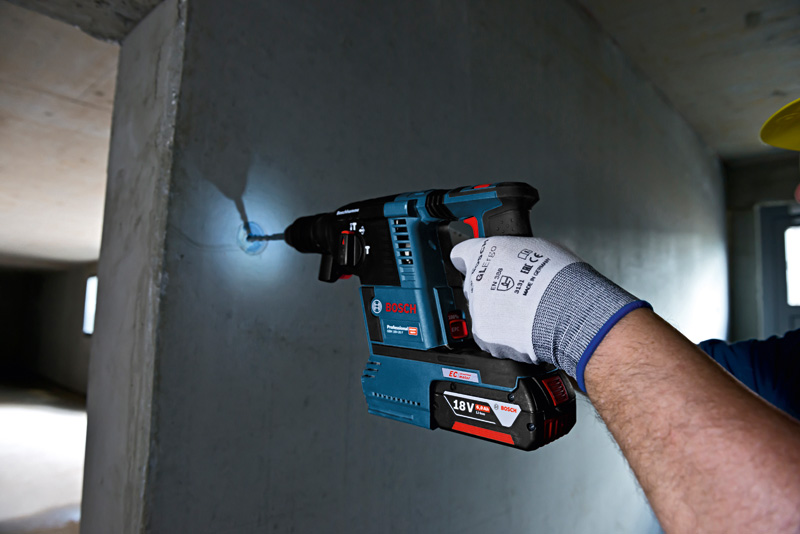 BOSCH Akku-Bohrhammer mit SDS plus GBH 18V-26 F