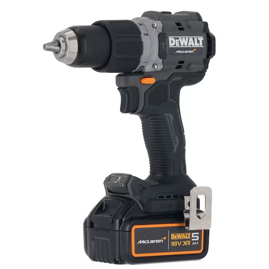 DEWALT x McLaren F1 Team 18V XR Akku-Schlagbohrschrauber - 2 x 5Ah