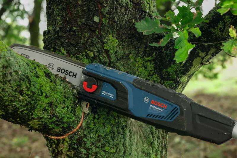 BOSCH Akku-Teleskop-Hochentaster GKE 18V-25 TP