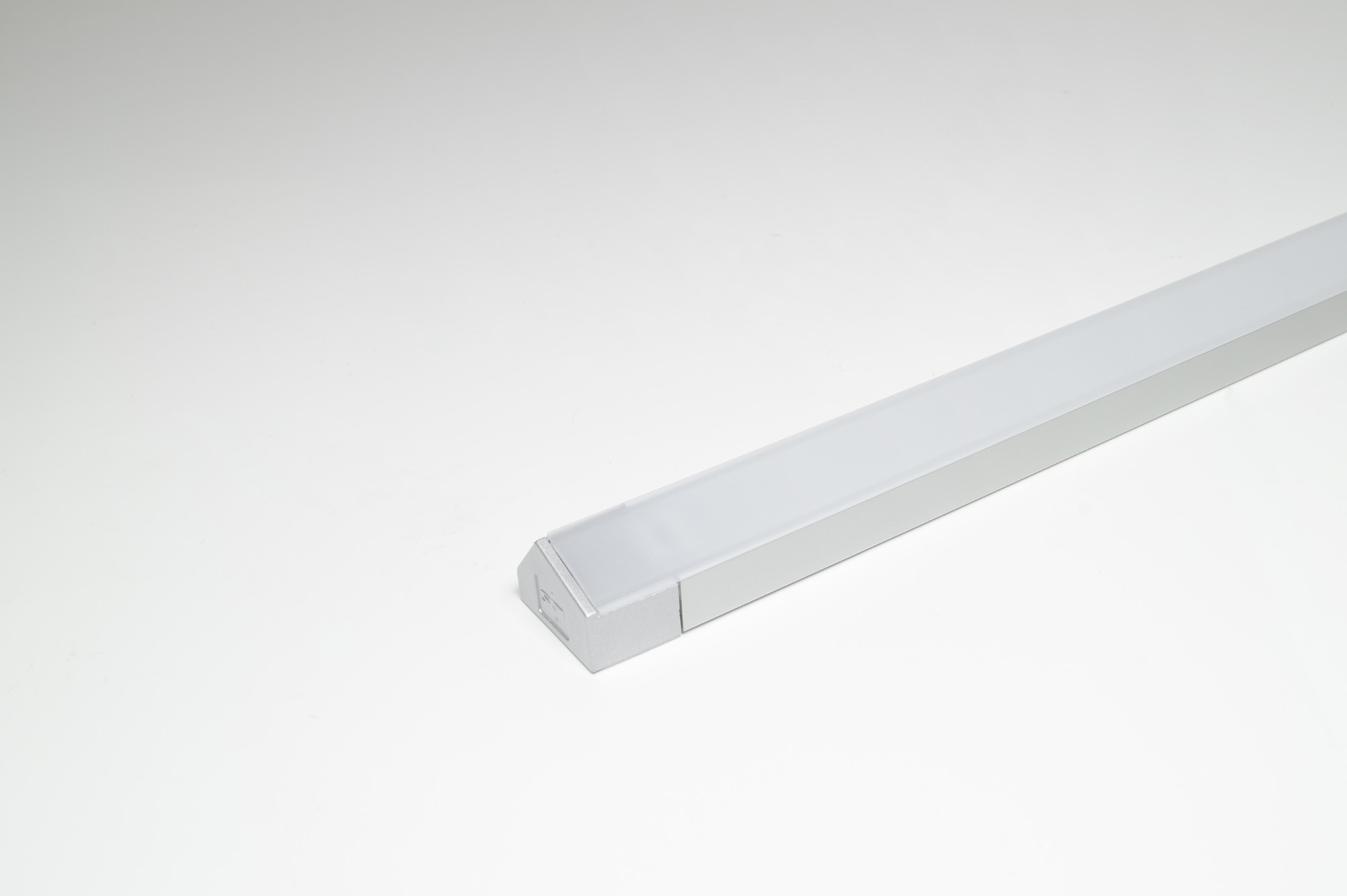L&S LED Leuchtenprofil Porto 3, Aufbau, 23x15mm, L=3000mm, Aluminium