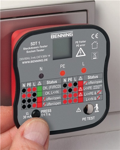 BENNING Steckdosentester SDT 1 z.Prüfung v.Schutzkon.steckd.BENNING