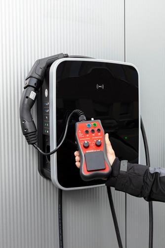 BENNING Gerätetester-Set IT 200,EV 3-2,L-Boxx IT 200+EV 3-2+L-Boxx Koffer