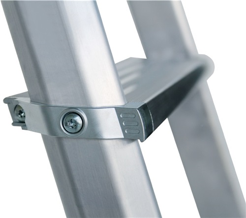 GÜNZBURGER Stufenstehleiter 3 Stufen Alu.Gesamt-H.1310mm Stufen-Holmverbindung geschraubt