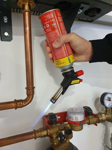 ROTHENBERGER Lötlampe Kit RS 220 m.Gaskartusche 73 g/h 1,0 kW ROTHENBERGER ROTHENBERGER Lötlampe Kit RS 220 m.Gaskartusche 73 g/h 1,0 kW ROTHENBERGER