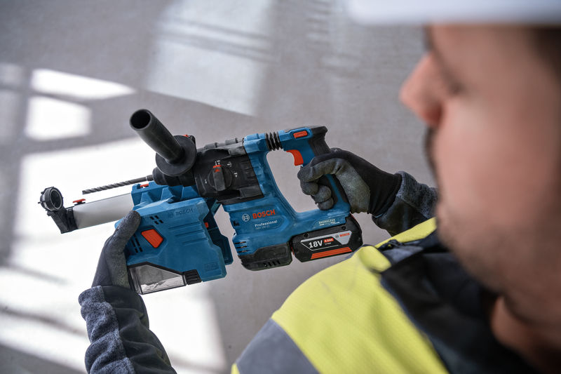 BOSCH Absaughammer mit SDS plus GDE 18V-12