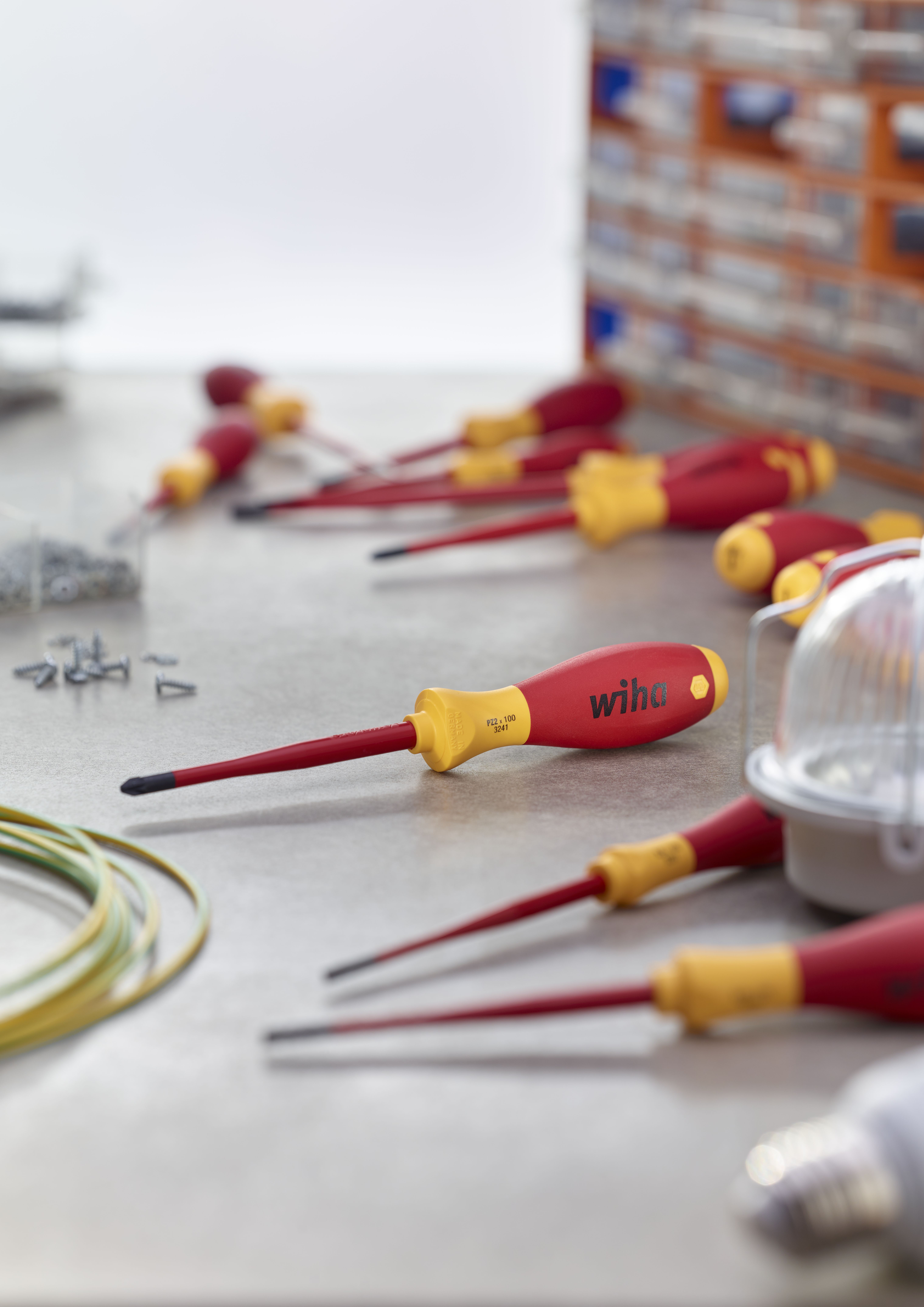 Wiha Schraubendreher Set SoftFinish® electric slimFix Schlitz, Phillips, PlusMinus/Pozidriv 6-tlg. (38362)