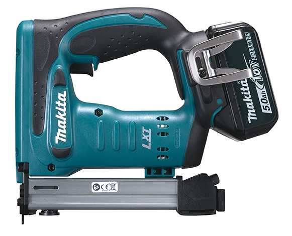 MAKITA Akku-Tacker 18V / 2x 5,0 Ah DST221RTJ