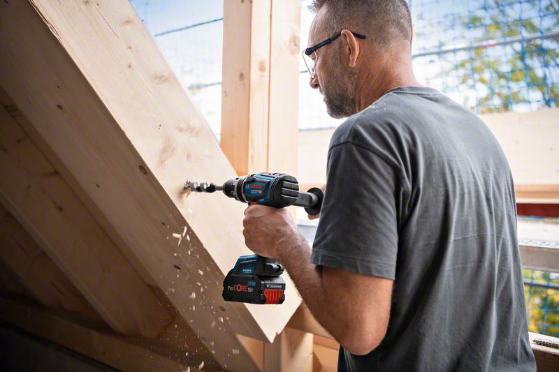 BOSCH Akku-Schlagbohrschrauber GSB 18V-150 C in L-BOXX BOSCH Akku-Schlagbohrschrauber GSB 18V-150 C in L-BOXX