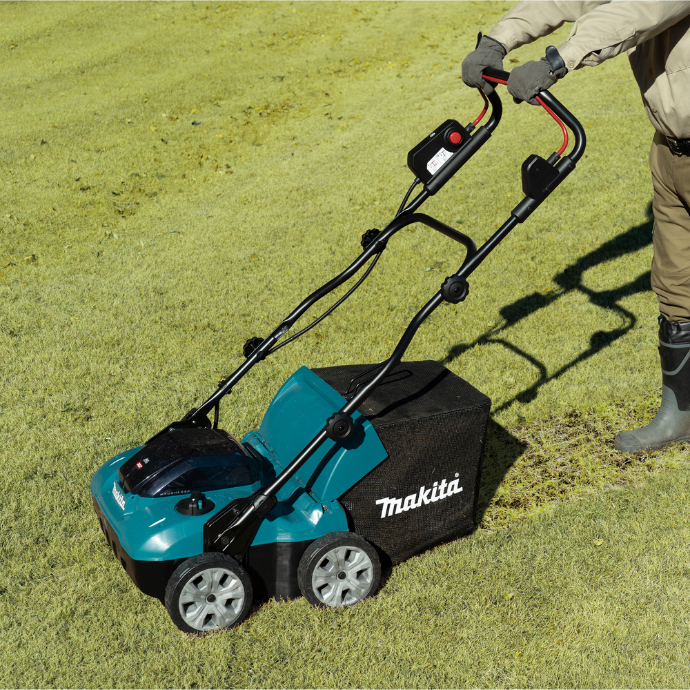 MAKITA Akku-Vertikutierer UV001GZ