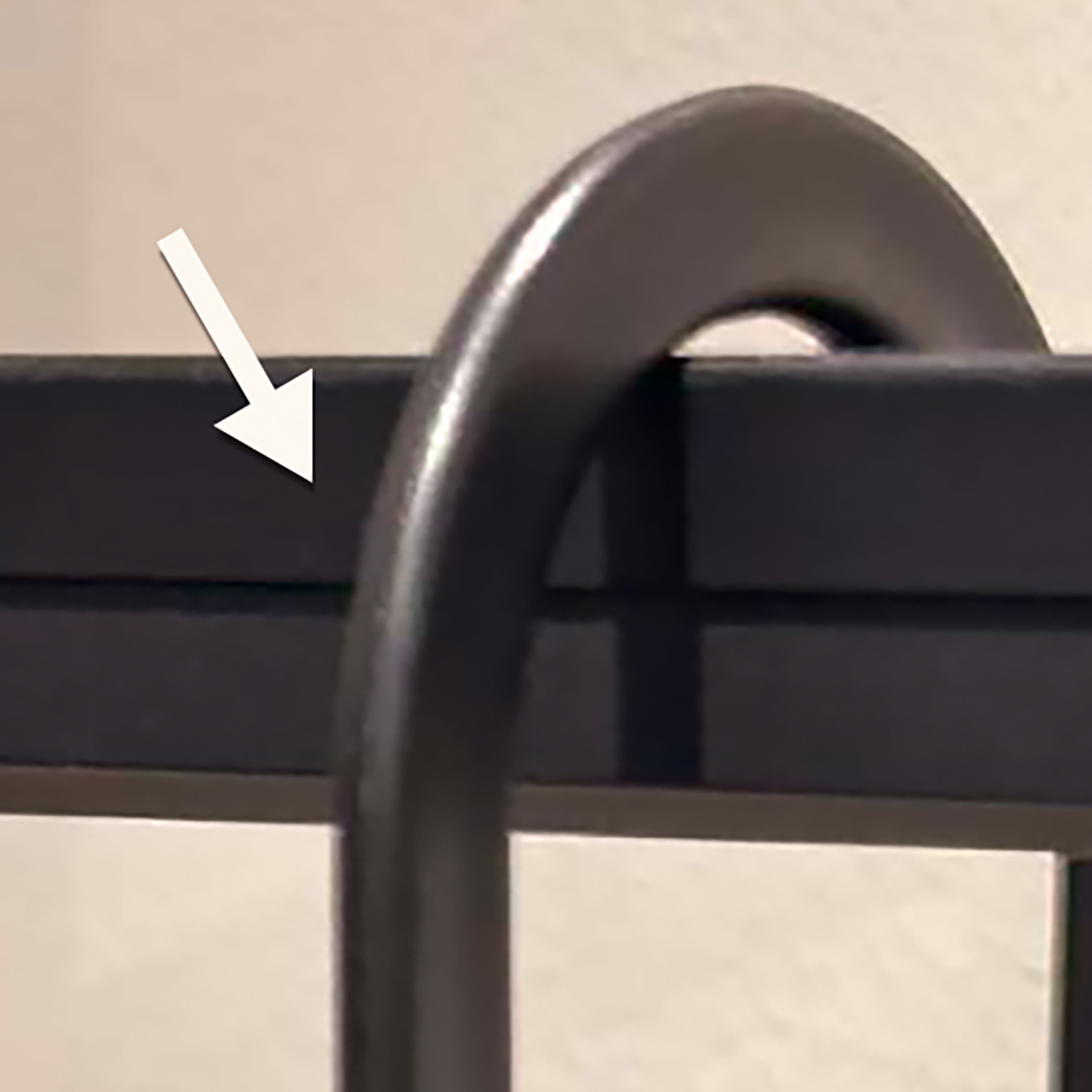 HETTICH Cadro U-Klemmprofil als Kratzschutz für Kleiderstange schwarz, 9352689