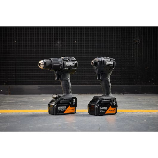 DEWALT® x McLaren F1 Team 18V XR® Brushless Twin Kit – 2 x 5Ah