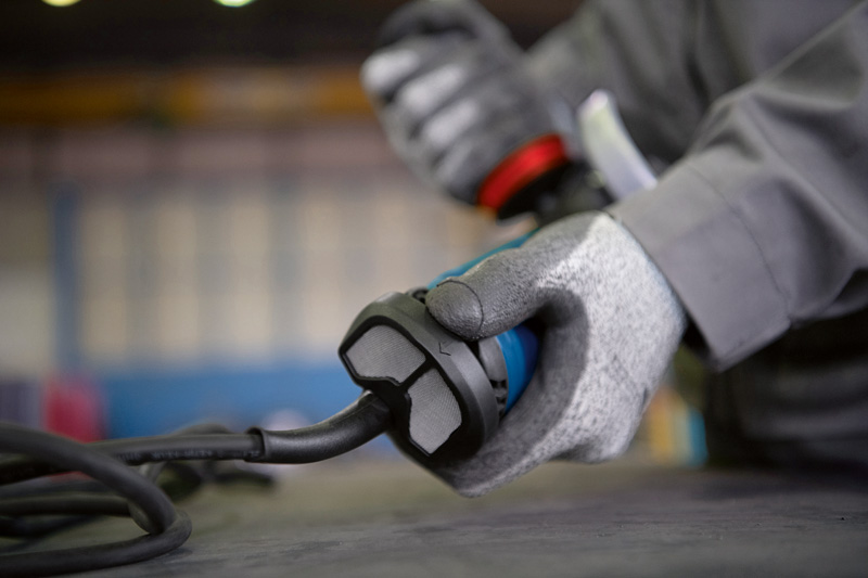 BOSCH Winkelschleifer mit X-LOCK GWX 17-125 S