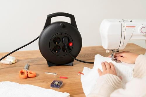 BRENNENSTUHL Kabelbox Vario Line VL2-X 4fach Kabel-L.10m schwarz Ku. IP20 BRENNENSTUHL